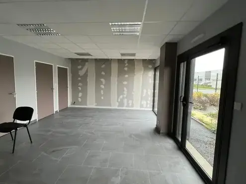 installateur porte de garage Montreuil-le-Gast-5